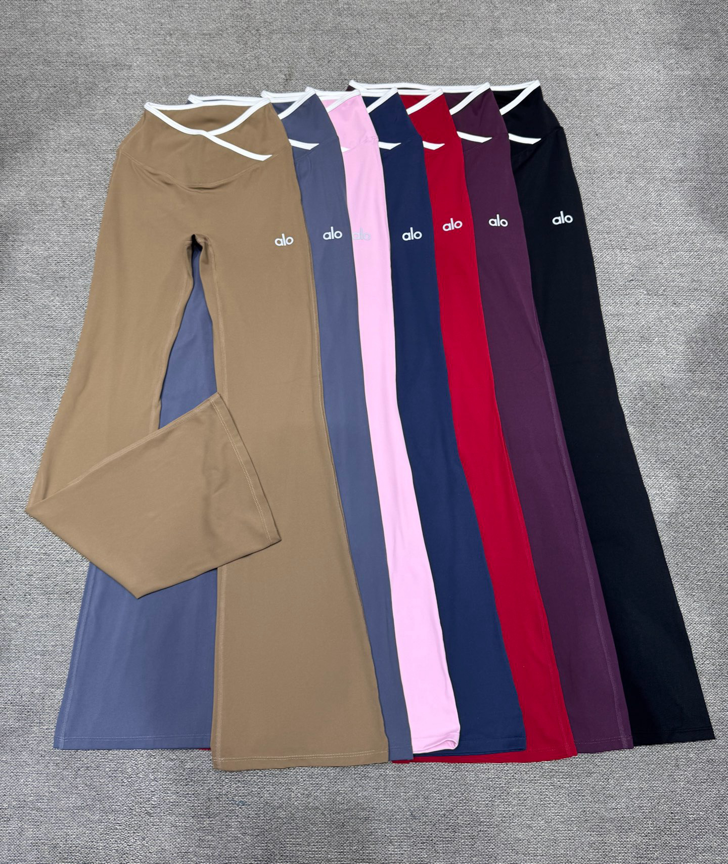 Alo T-Shirt — 807ec48b angle 1