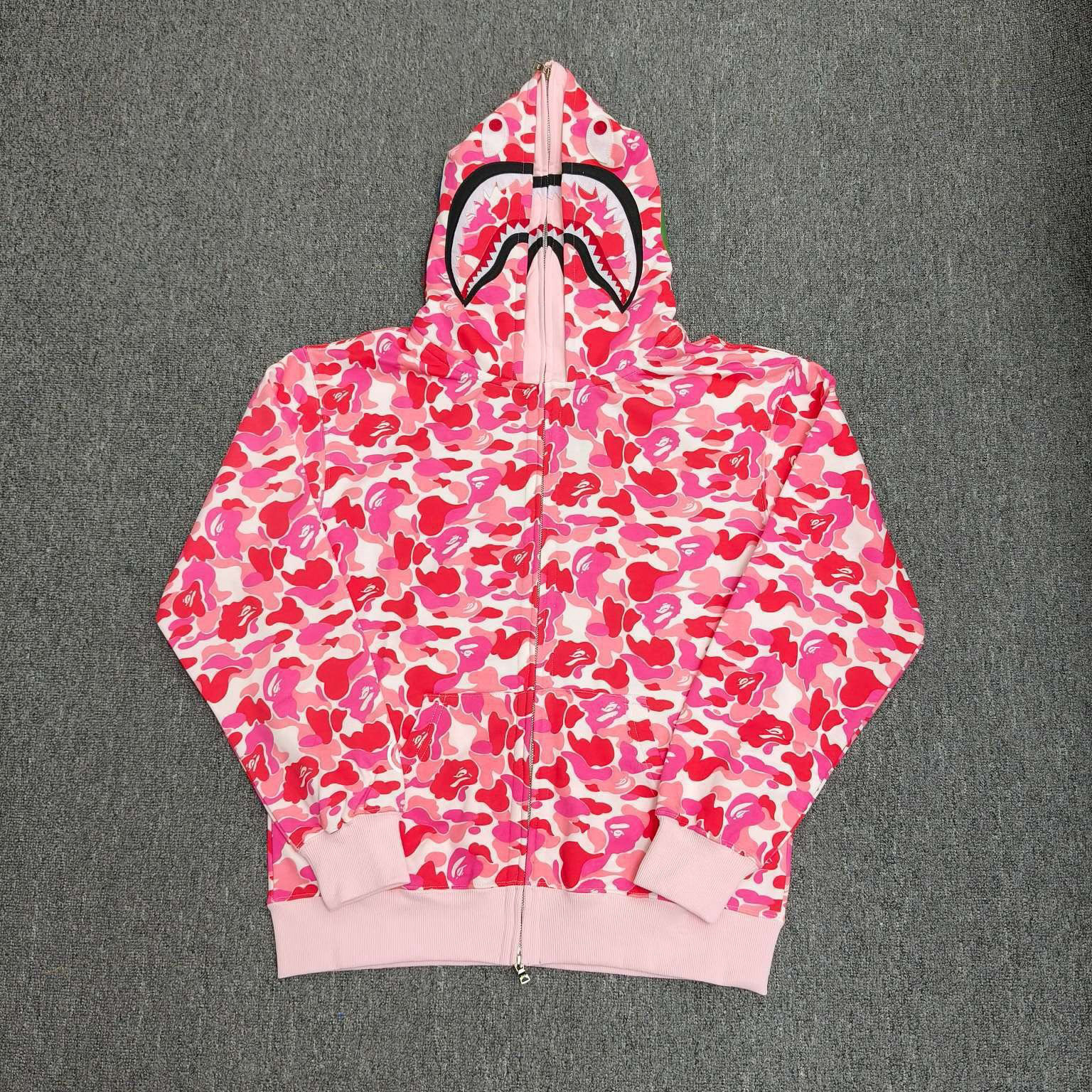BAPE Hoodie — 22c5aa09
