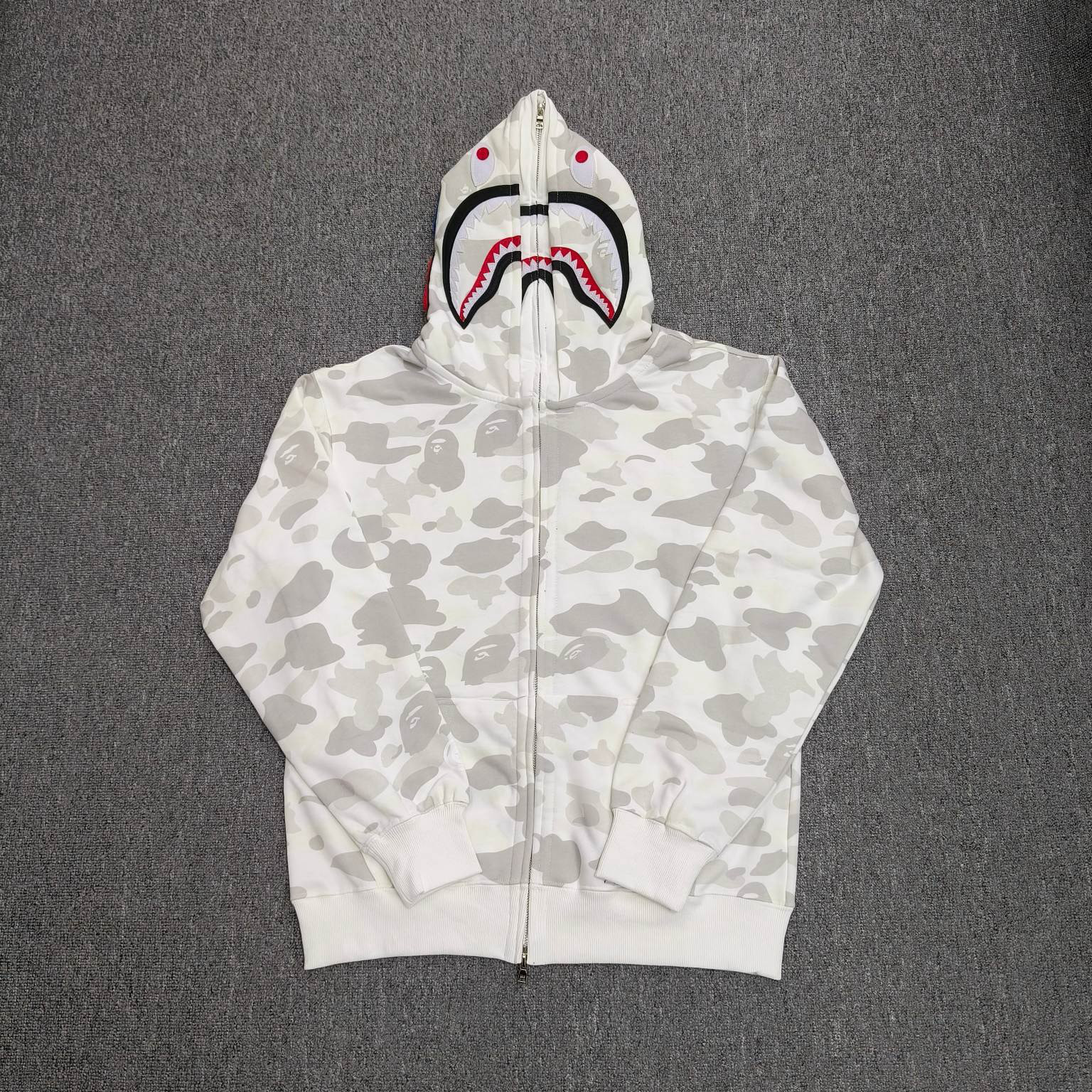 BAPE Hoodie — 3ba2e701