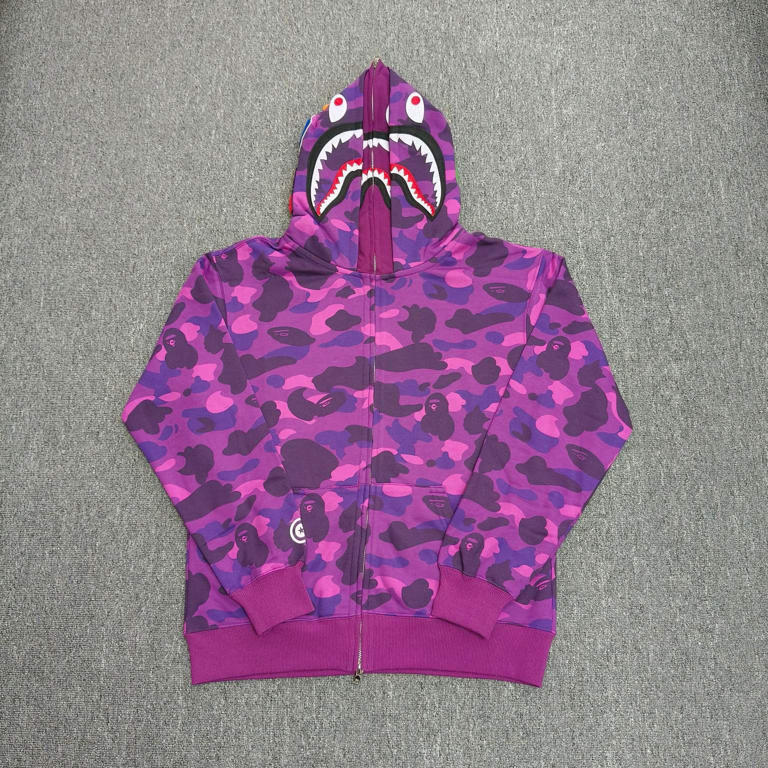 BAPE Hoodie — c761832e
