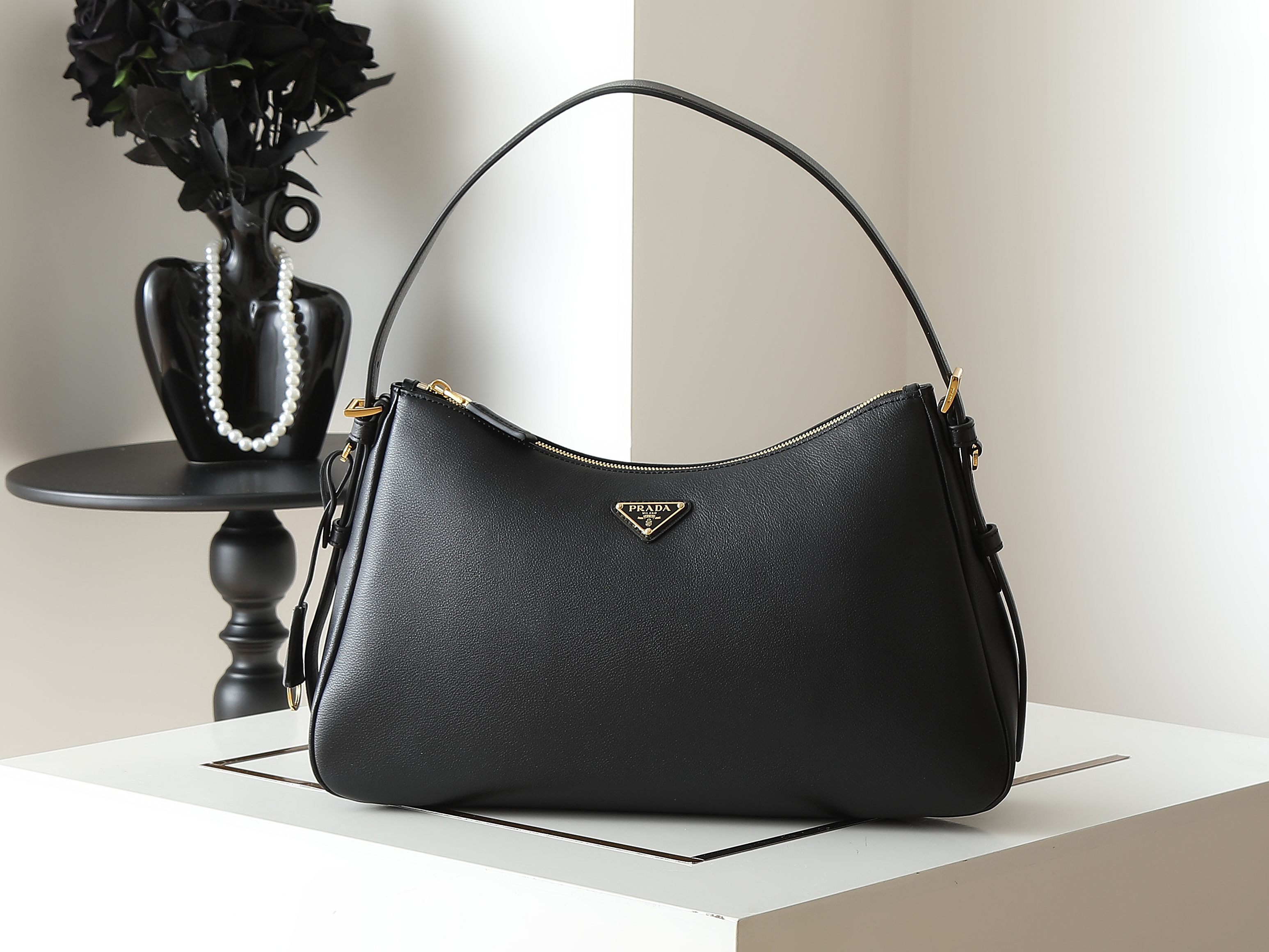 Designer Bags Prada — C228-6 angle 1