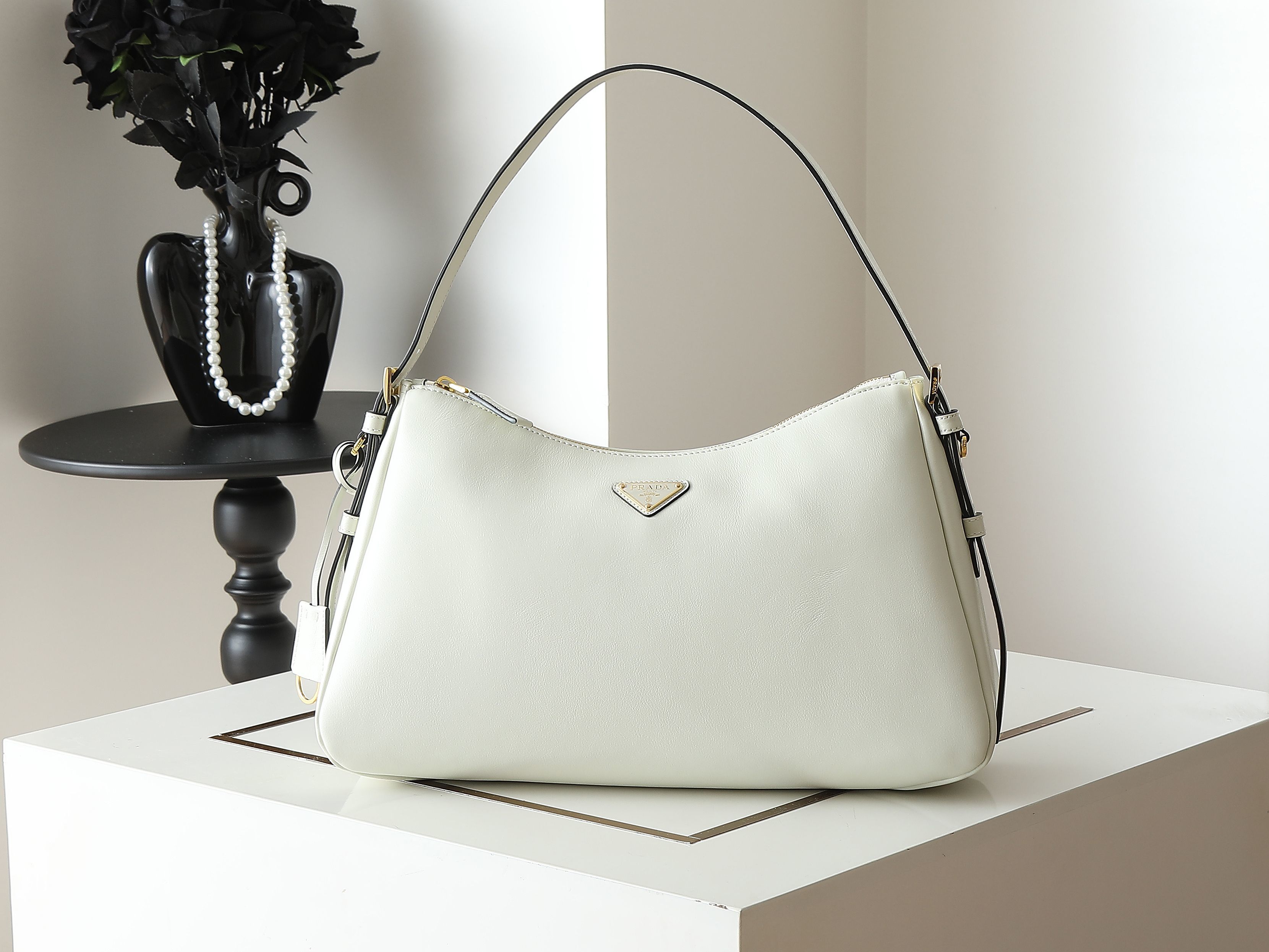 Designer Bags Prada — C228-7 angle 1