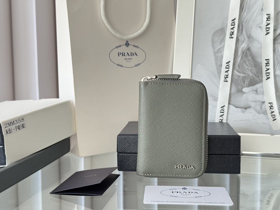 Designer Bags Prada — M358-1 angle 1
