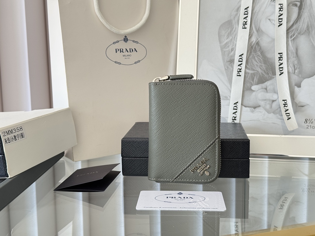 Designer Bags Prada — M358-15 angle 1