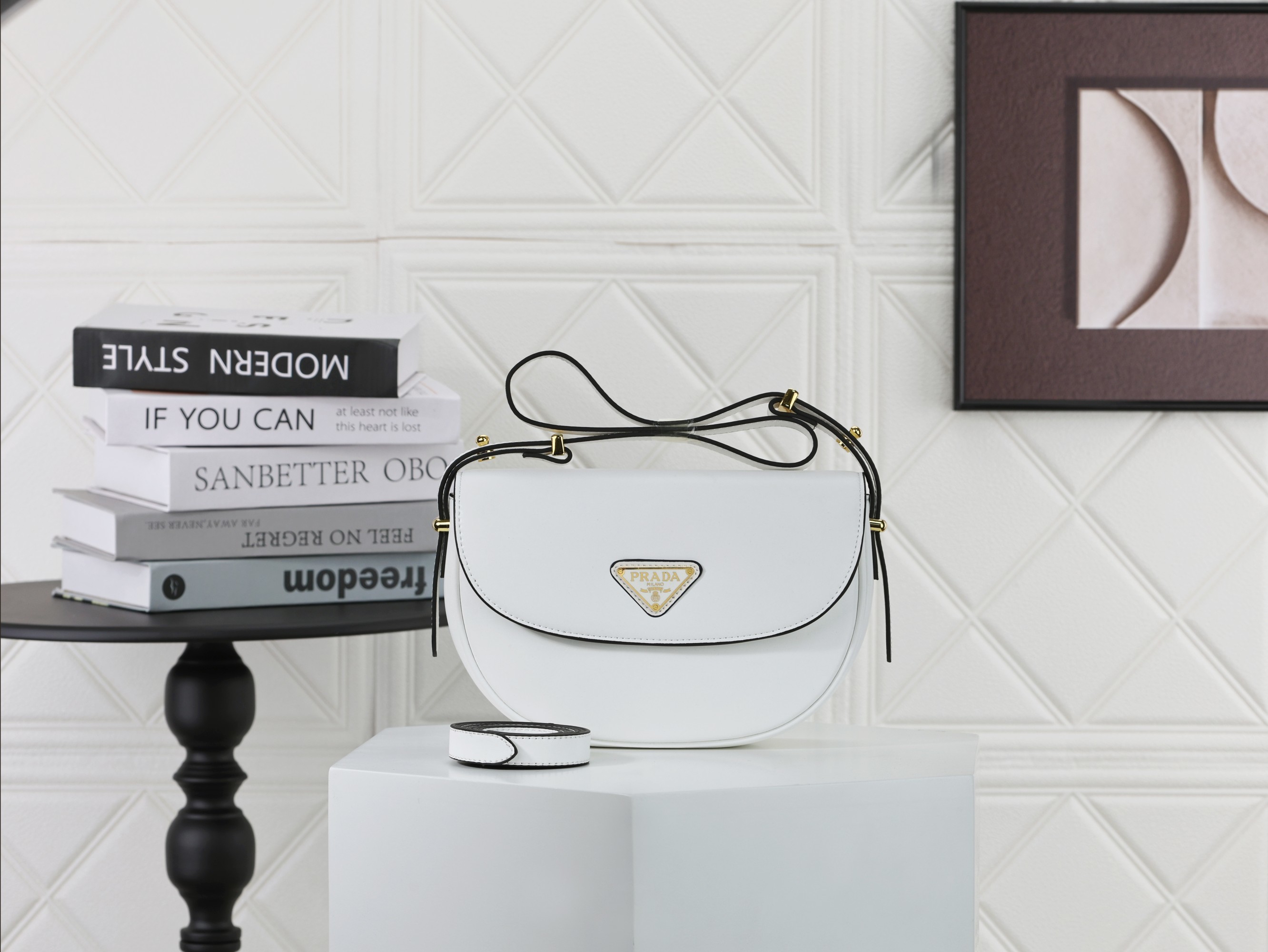 Designer Bags Prada — 4 angle 1