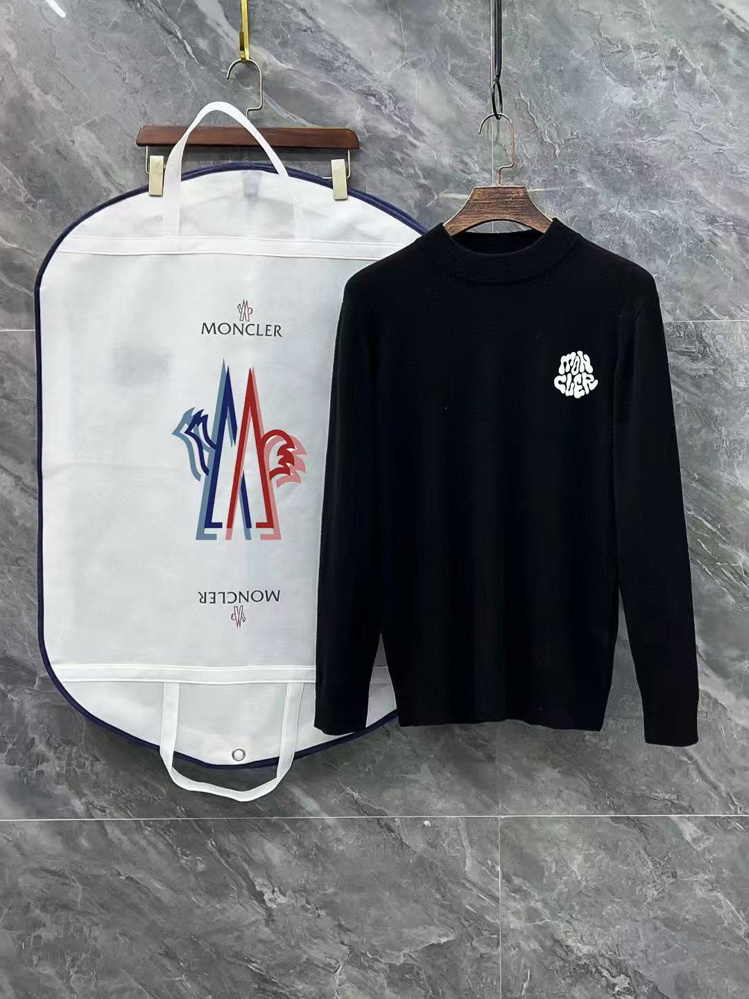 Moncler All — 07524a94