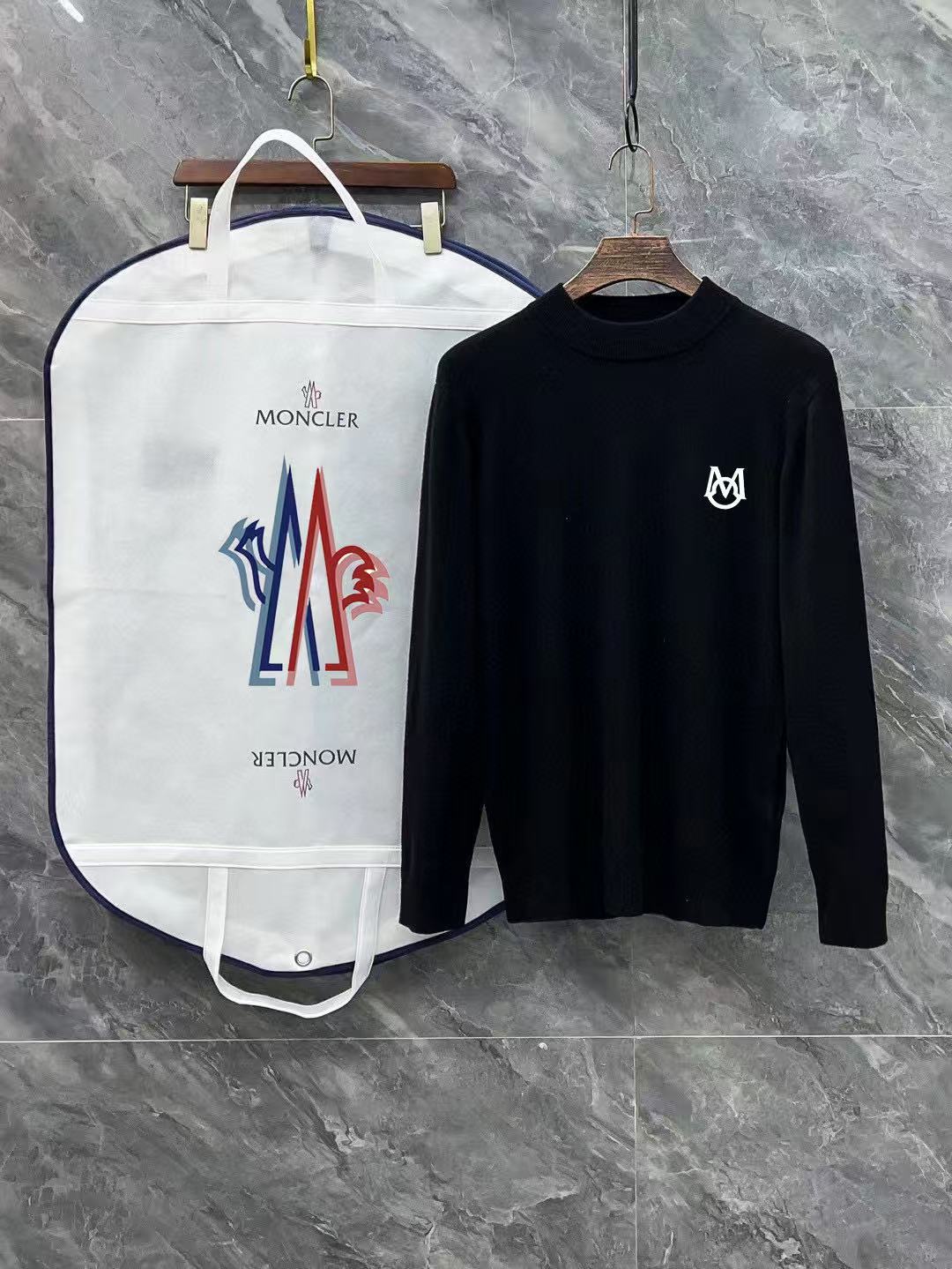 Moncler All — 26e53efd