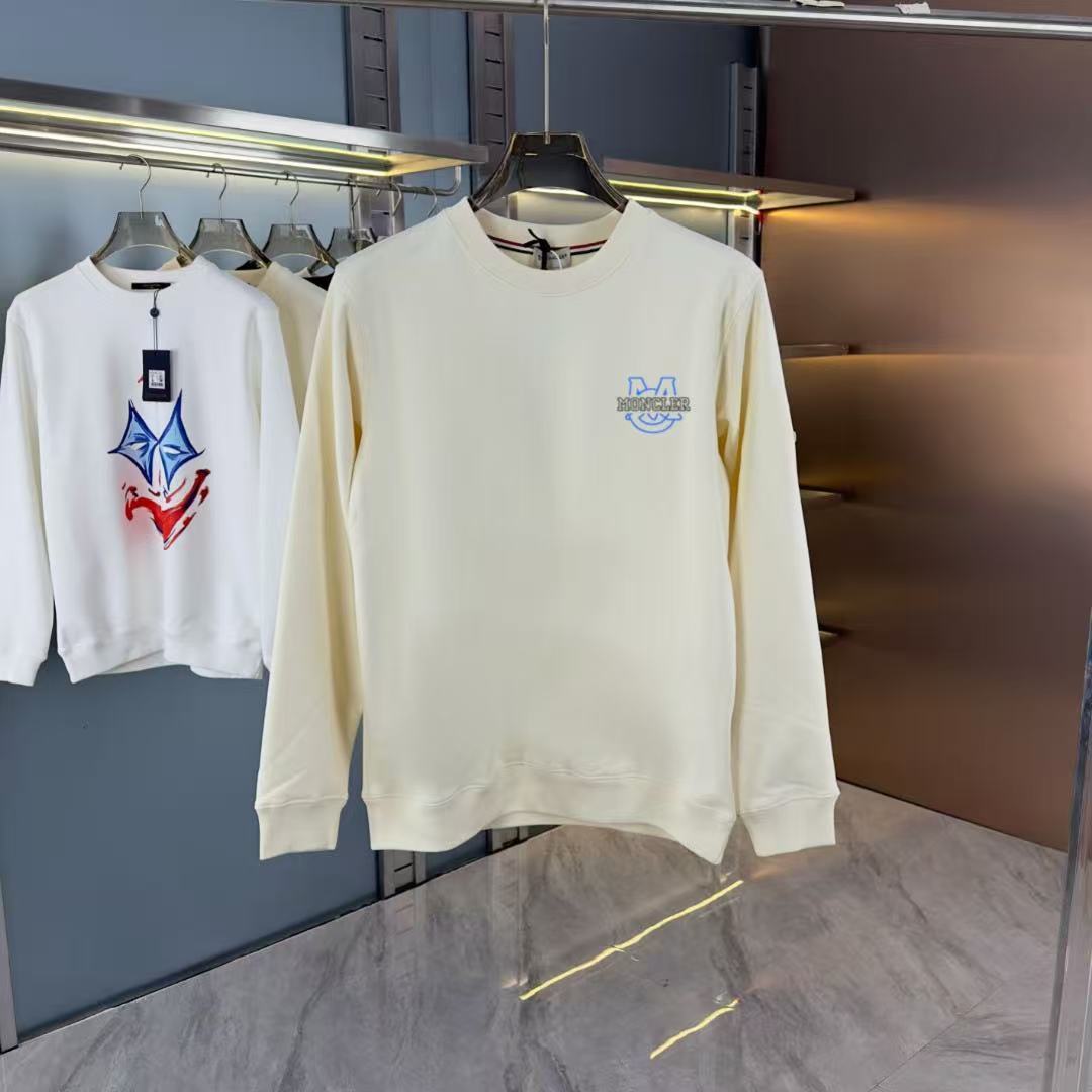 Moncler All — 3d214c54 angle 1