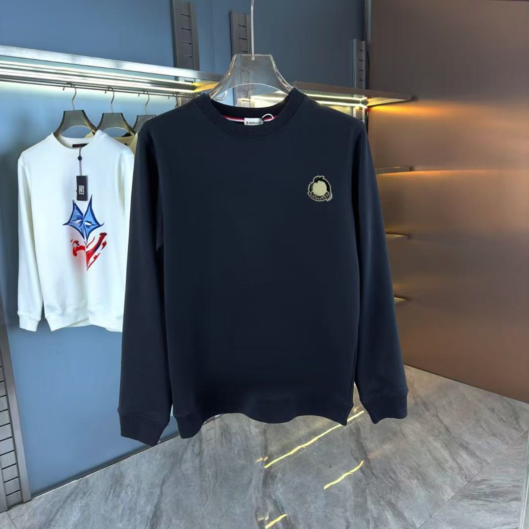 Moncler All — 8bb41971 angle 1