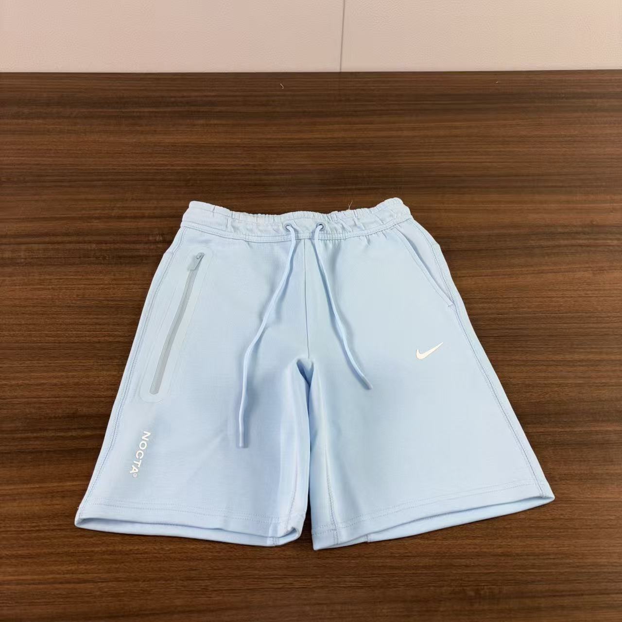 Nike Pants — af4b6e4b
