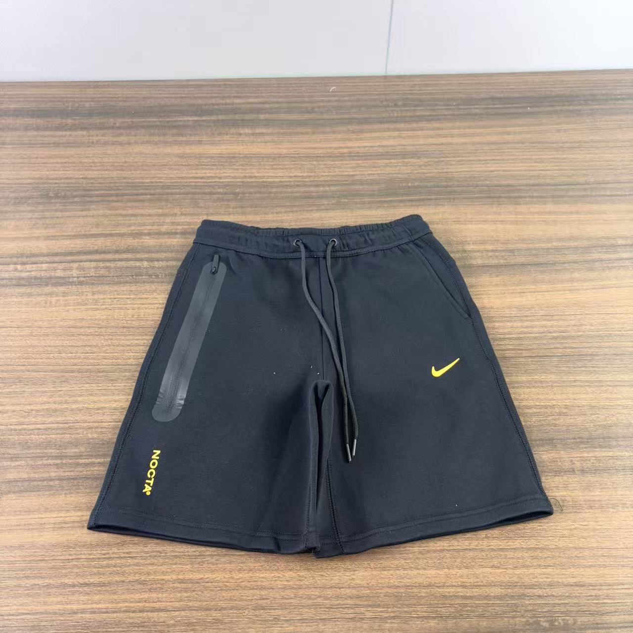 Nike Pants — c385678b
