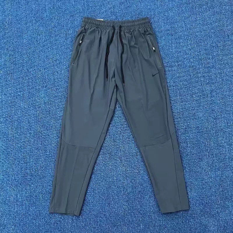 Nike Pants — feb5ccc6