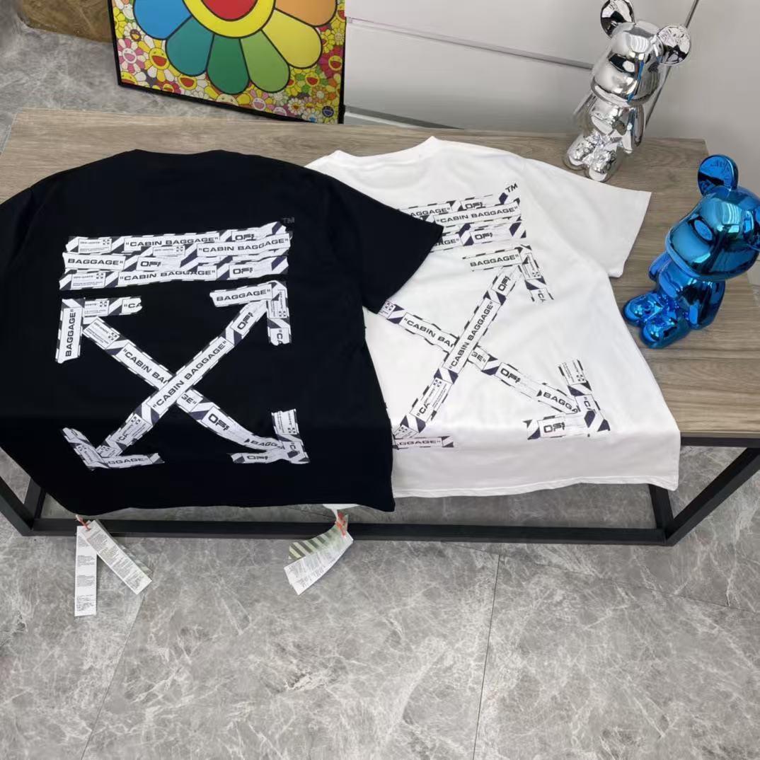 Off-white T-Shirt — 01e45e79