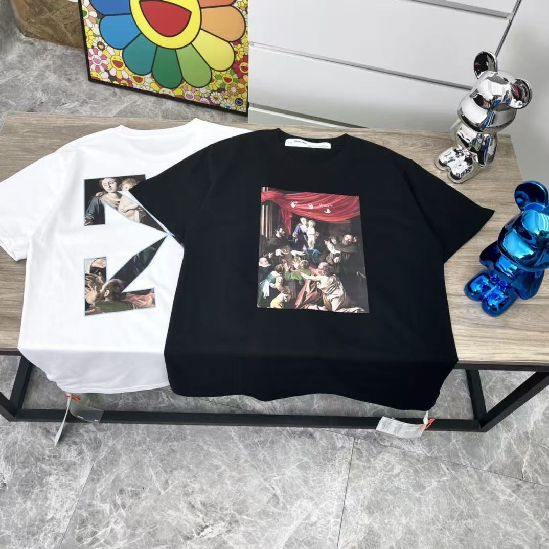 Off-white T-Shirt — b1111e55