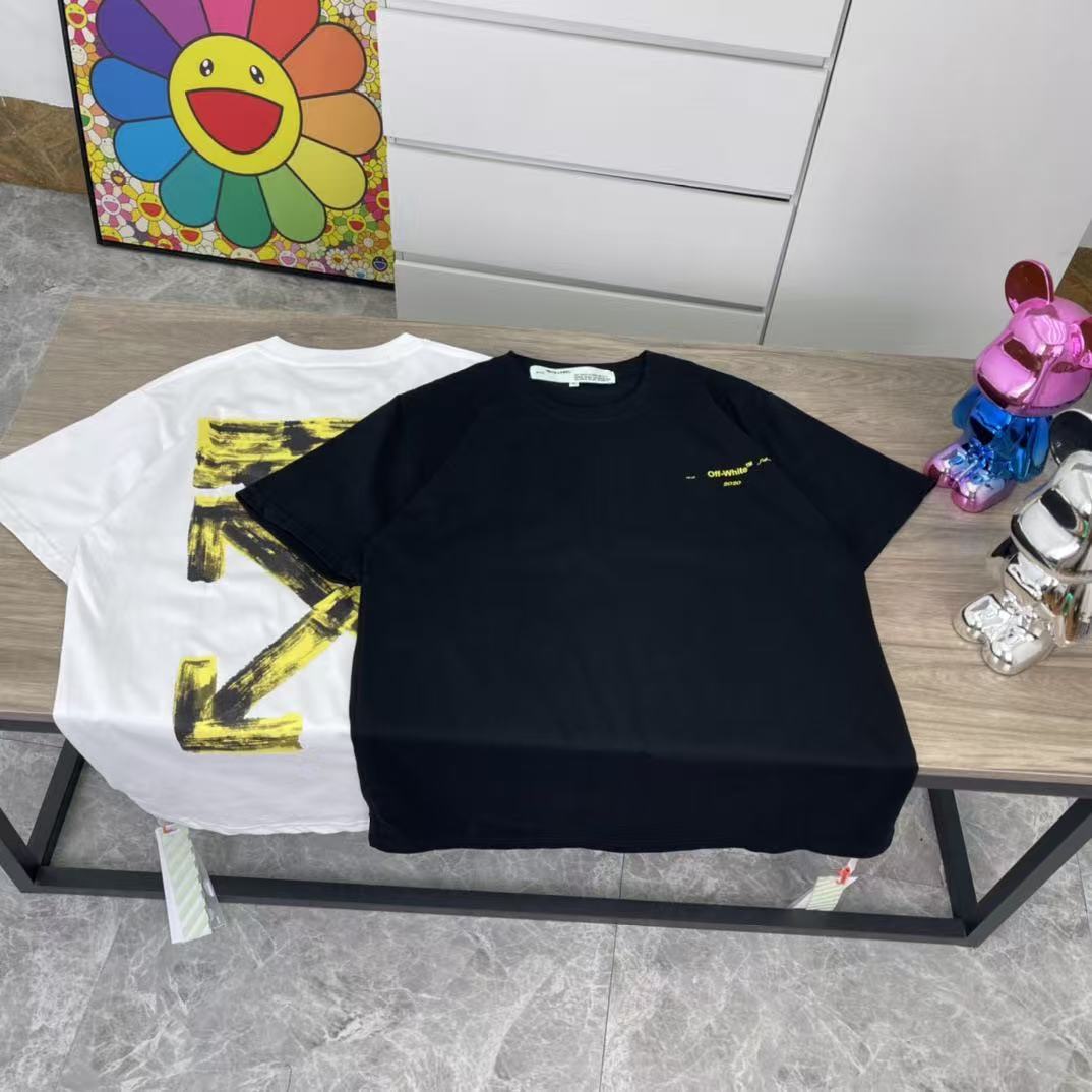 Off-white T-Shirt — be273e85