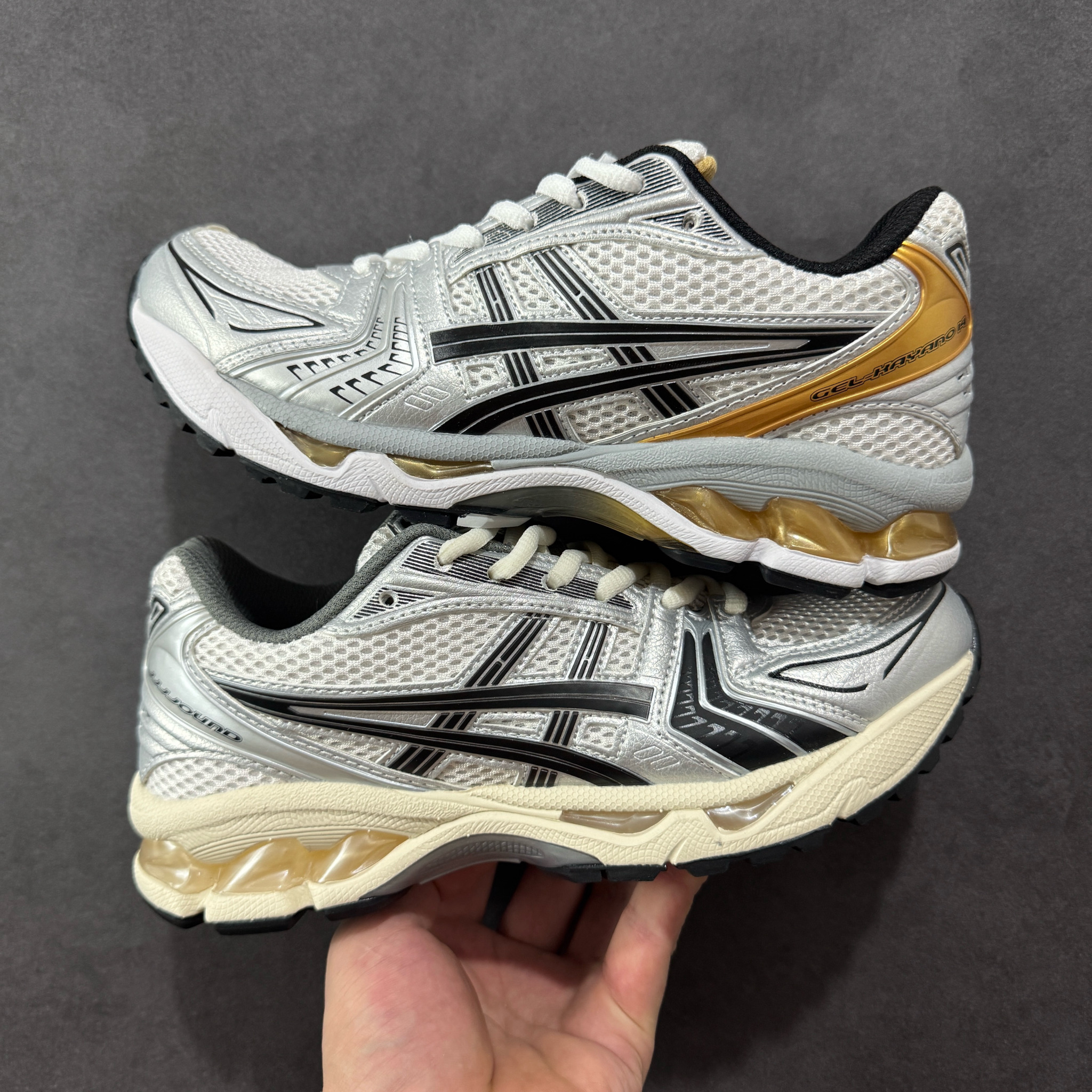 Shoe Ascics — cdf72bea angle 1