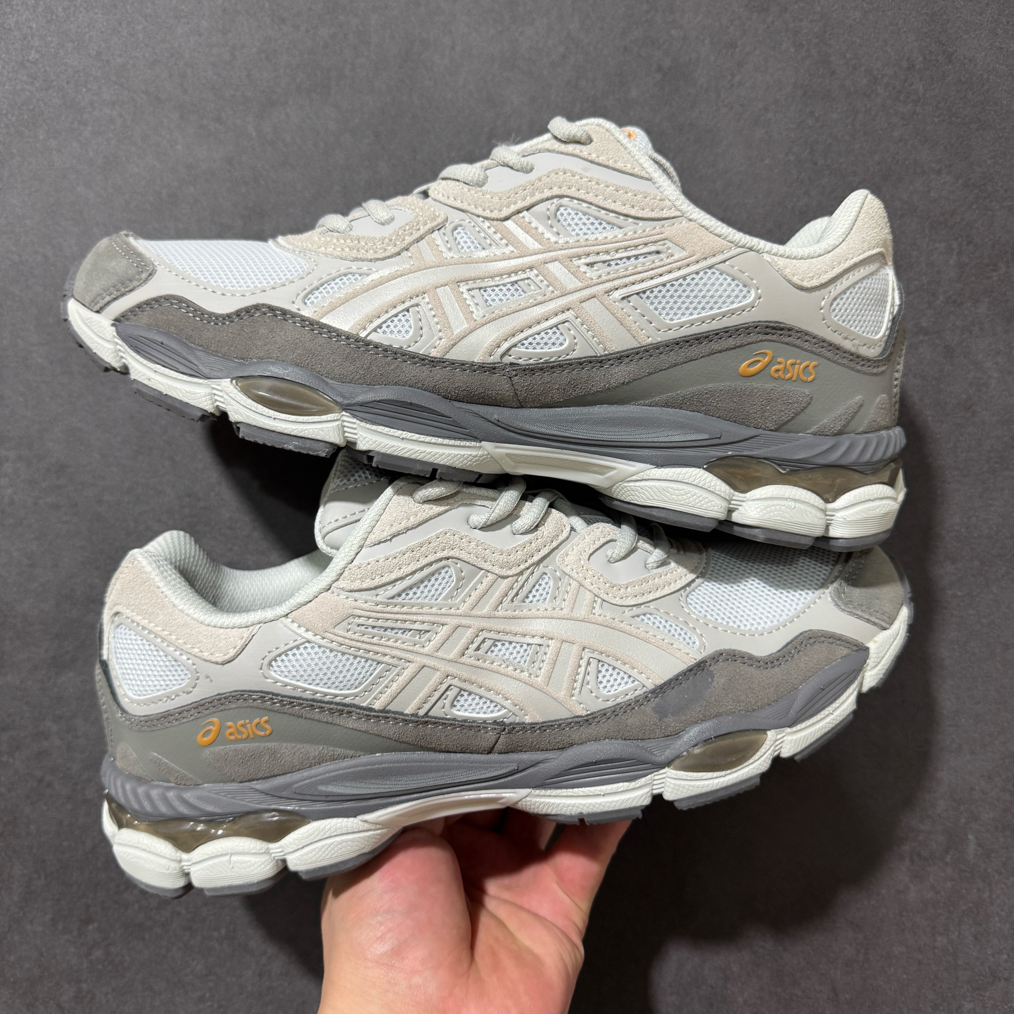 Shoe Ascics — ec91db3f angle 1