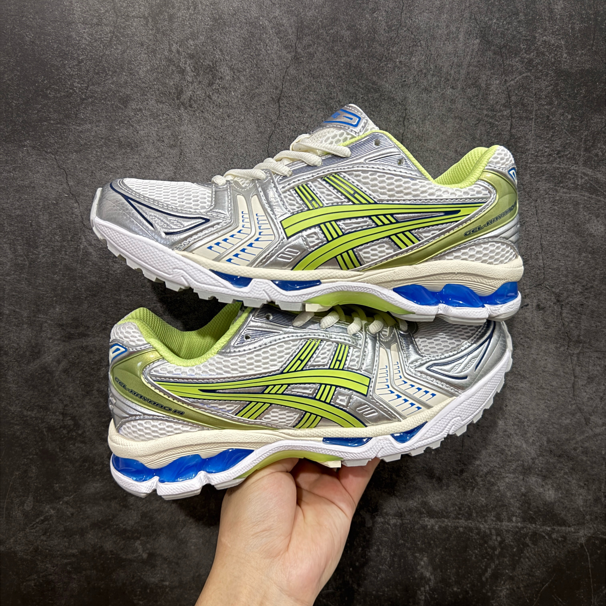 Shoe Ascics — f854ec13 angle 1