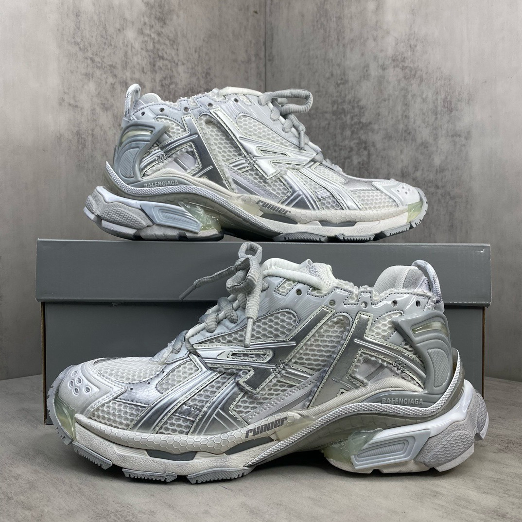 Shoe Balenciaga shoe — 5d0807cc angle 1