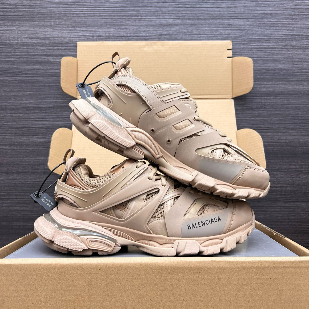 Shoe Balenciaga shoe — 711b02f2 angle 1