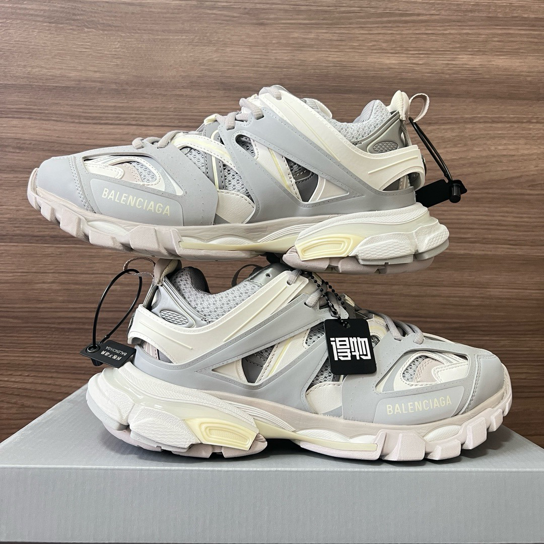 Shoe Balenciaga shoe — 9acfe906 angle 1