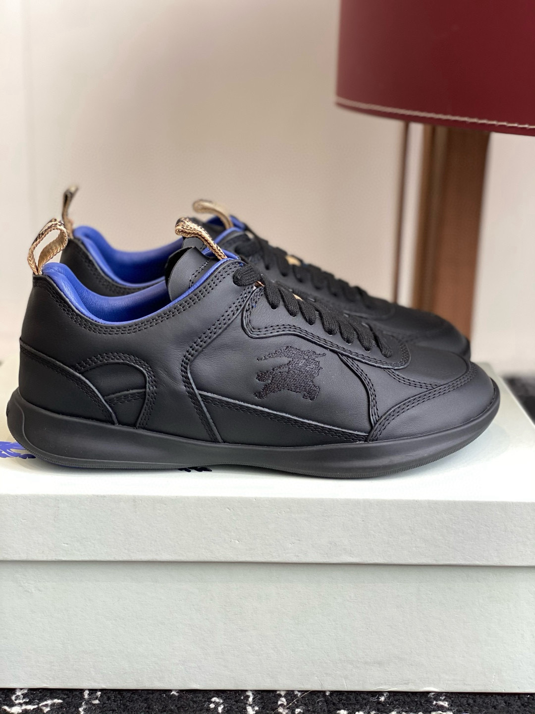 Shoe Burberry shoes — 0d4b9fa1 angle 1