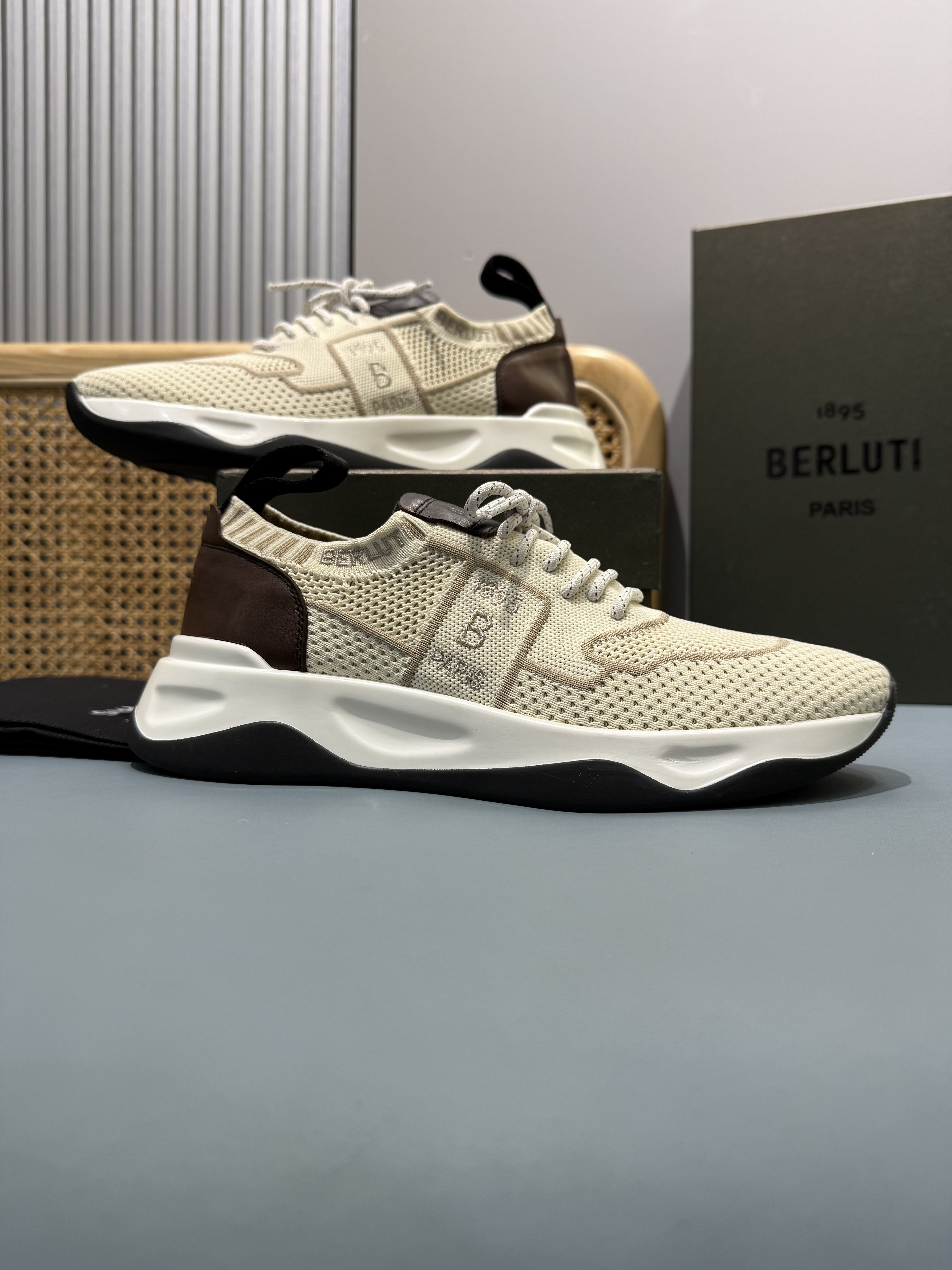 Shoe Burberry shoes — 44f22b4a