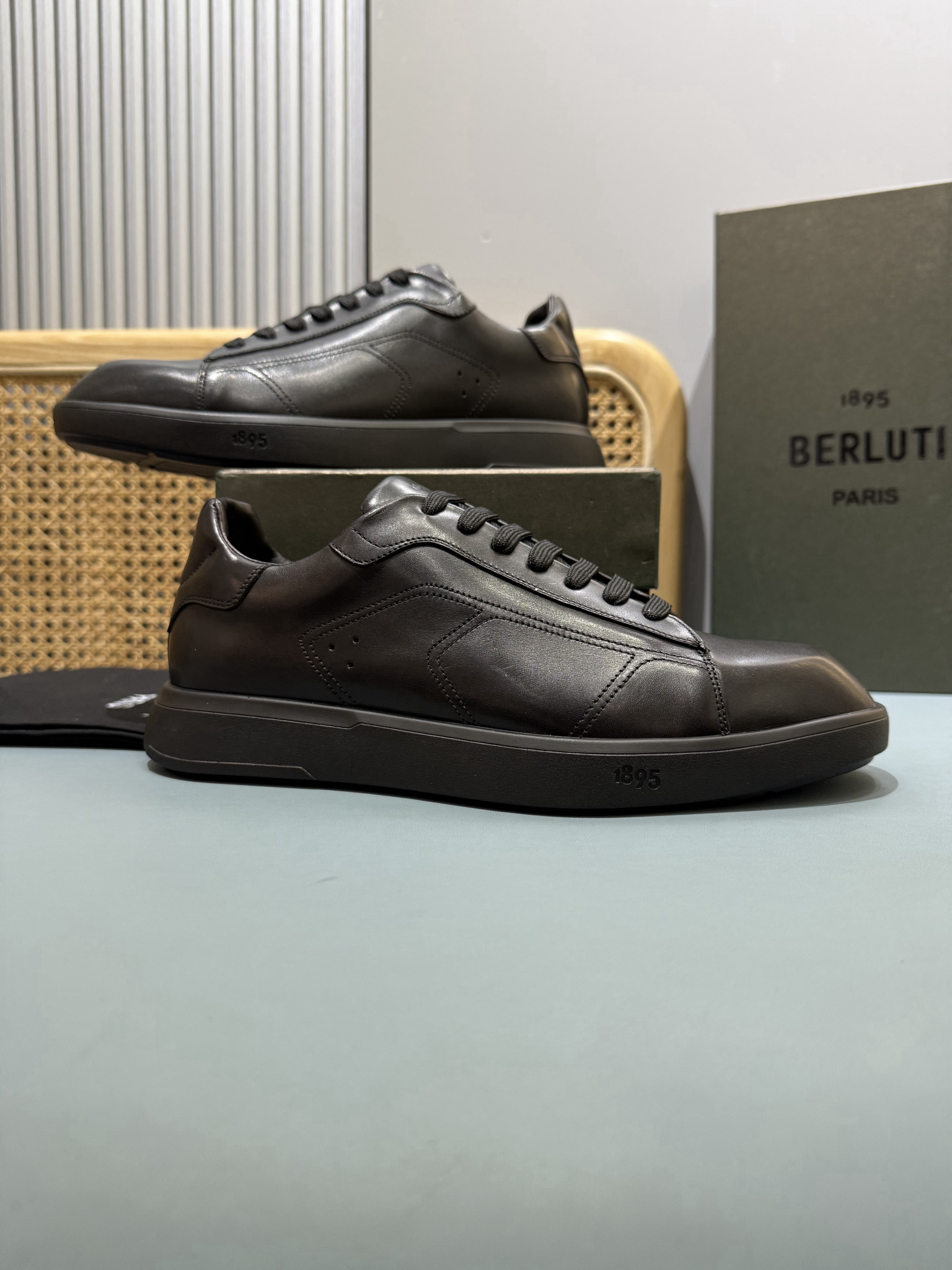 Shoe Burberry shoes — dbdbb37b