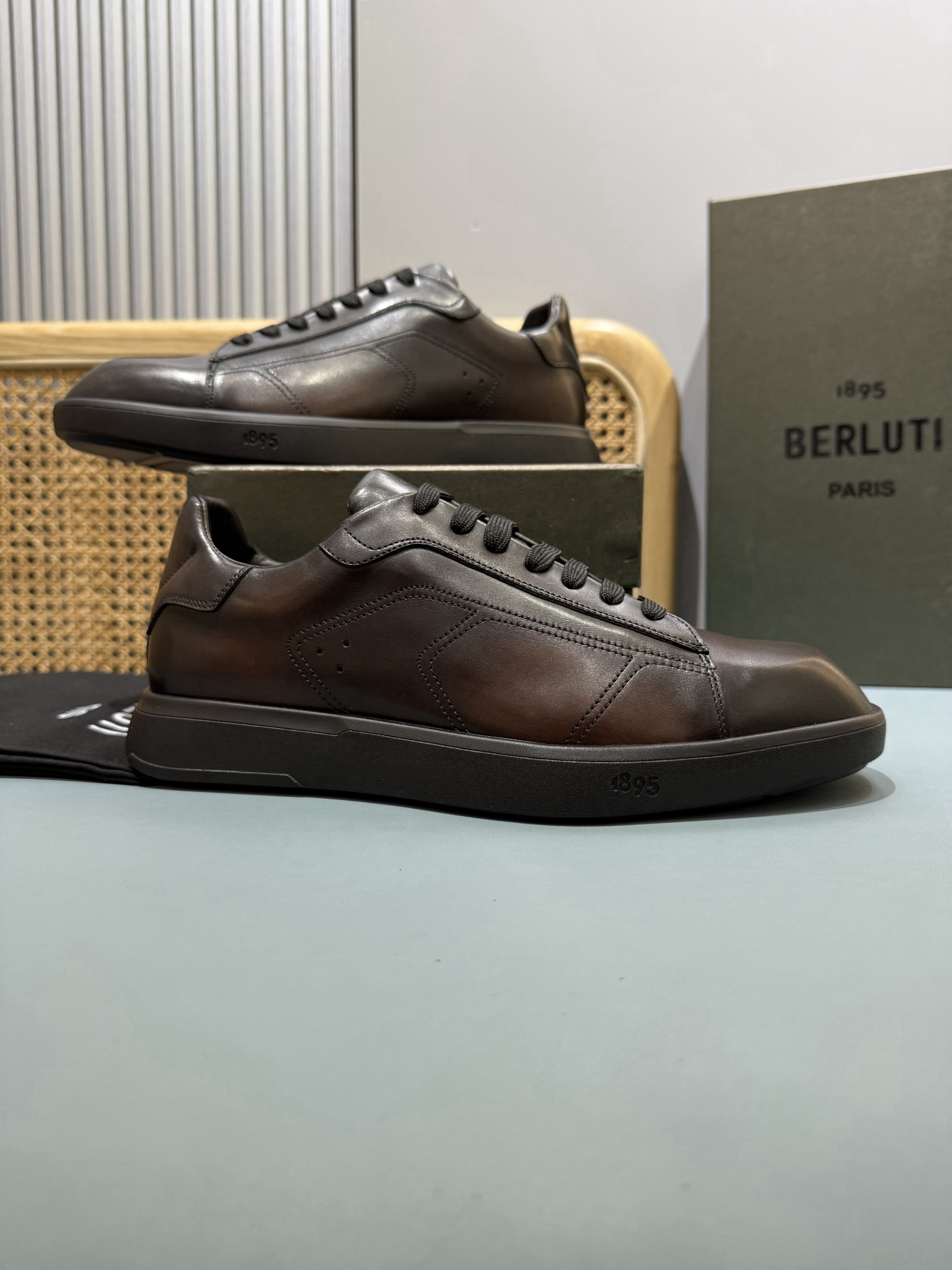 Shoe Burberry shoes — f9c9663d