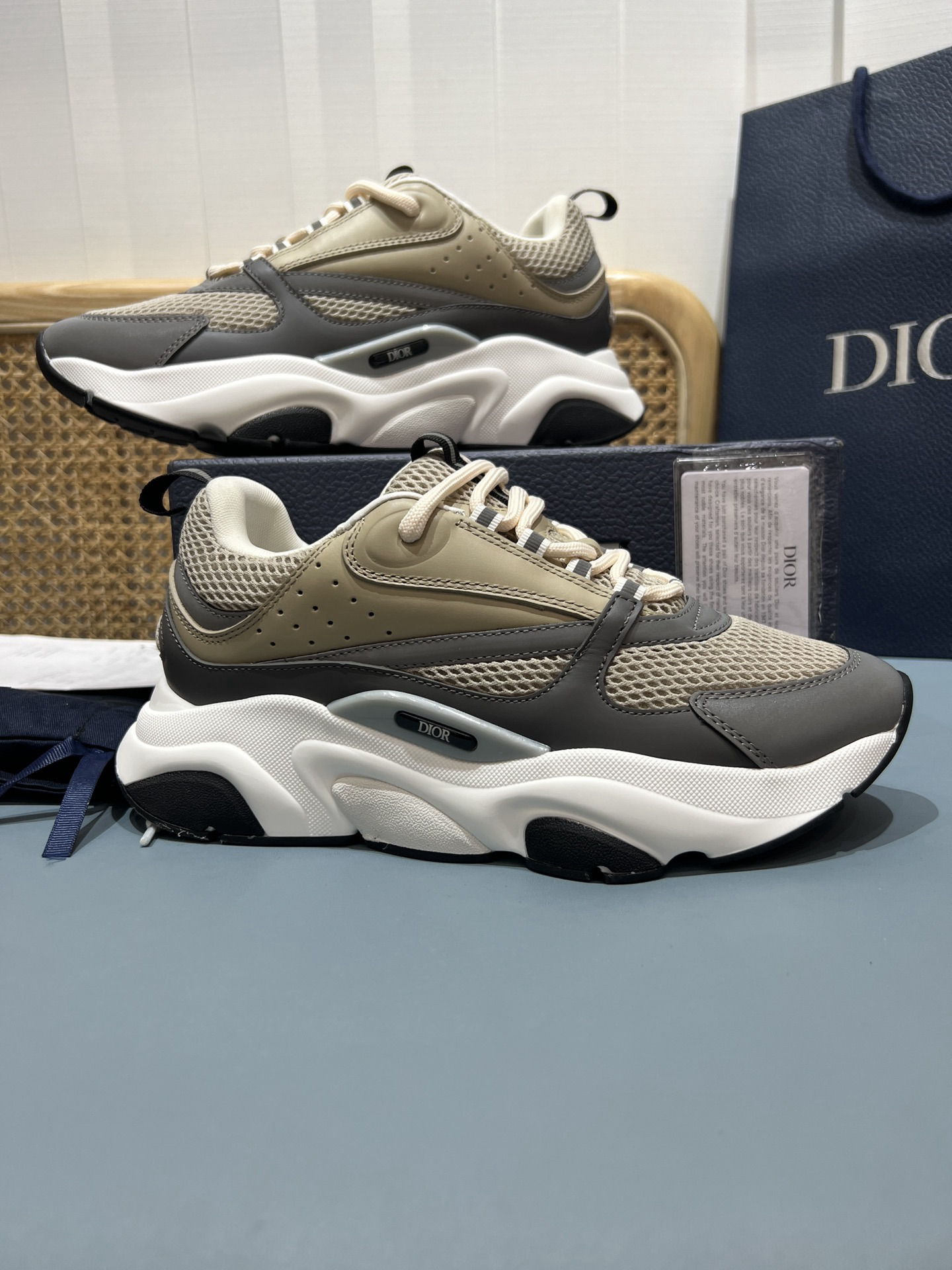 Shoe Dior Shoes — 1942ad80 angle 1