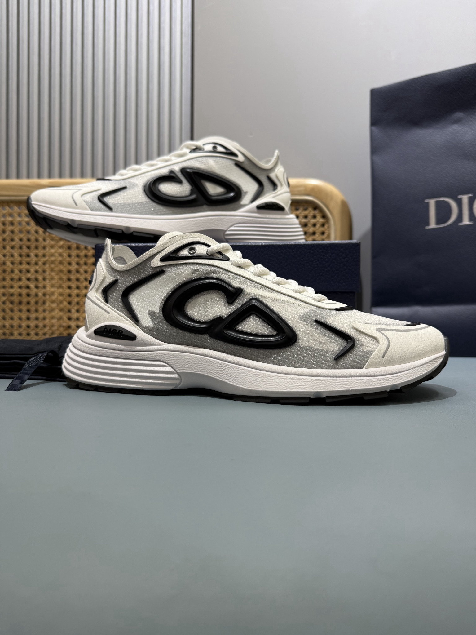 Shoe Dior Shoes — 3d6779bc angle 1