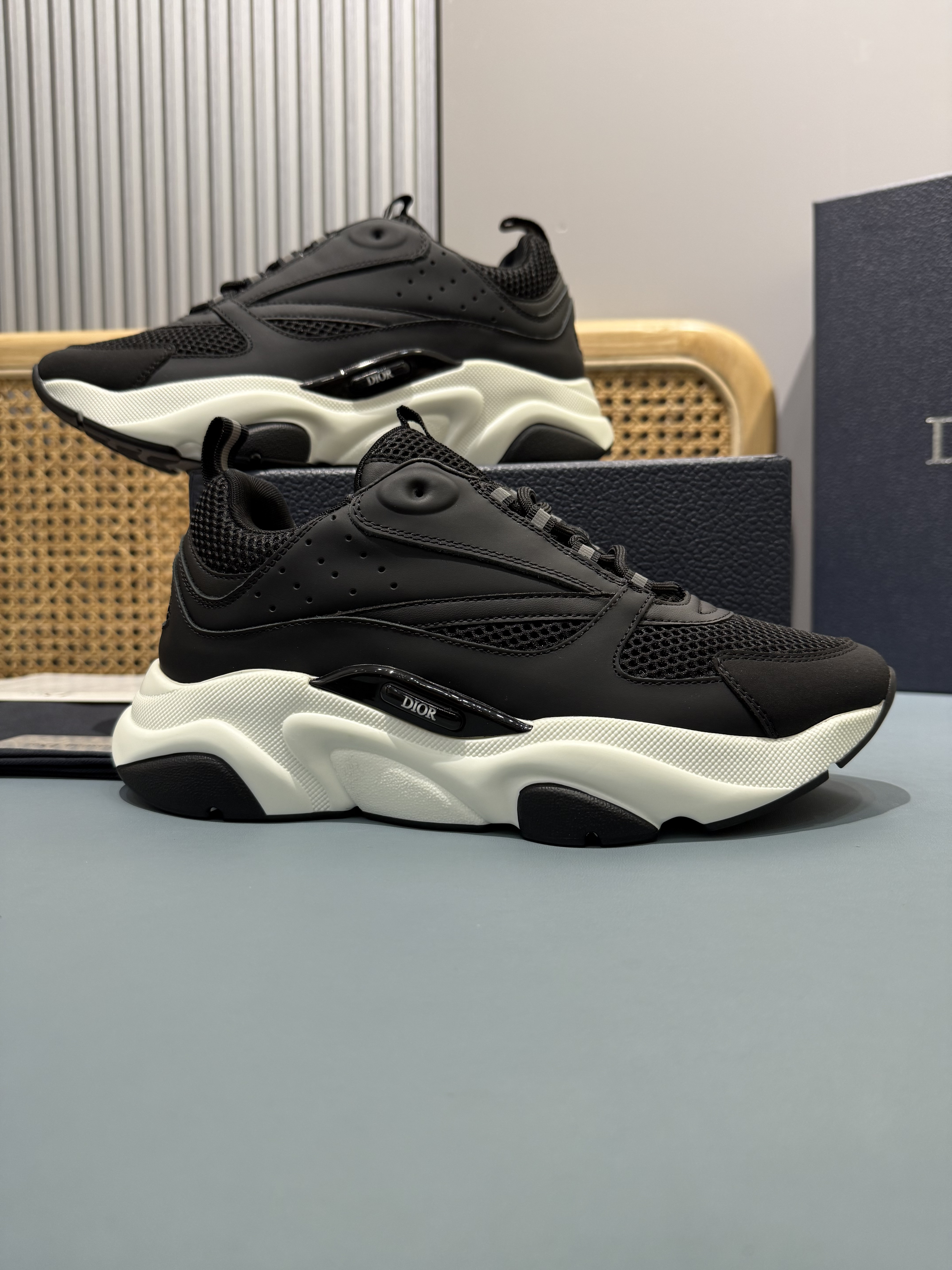 Shoe Dior Shoes — a8f56815 angle 1