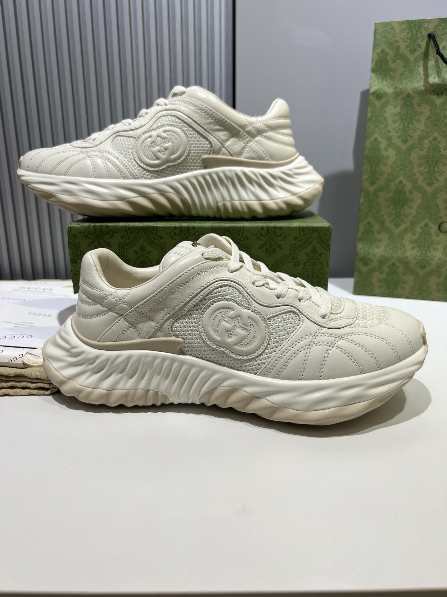 Shoe GUCCI shoes — 86ca2427