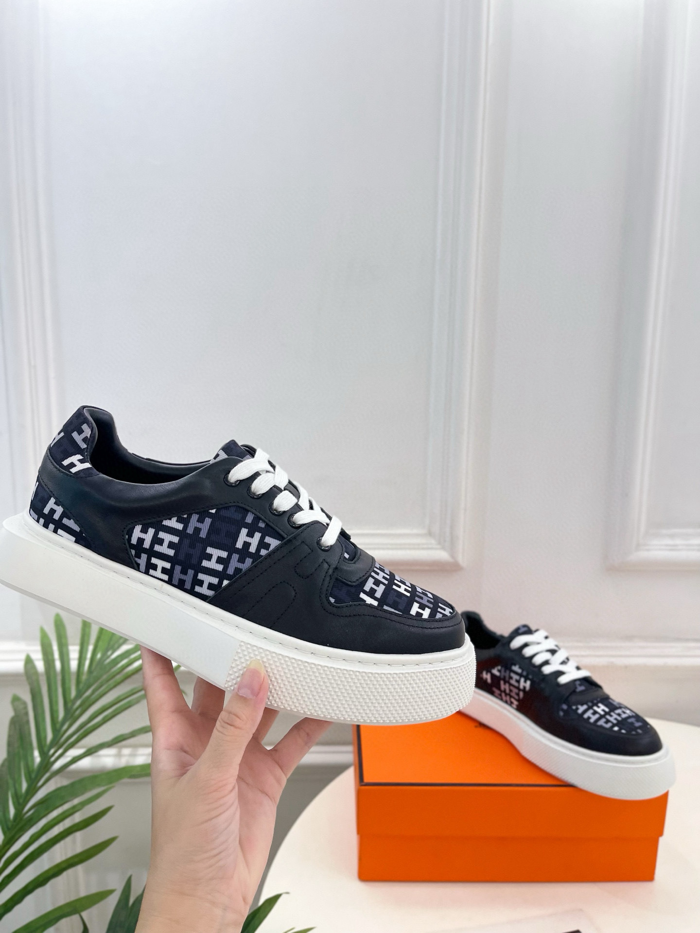 Shoe Hermès shoe — 0a1324ed angle 1