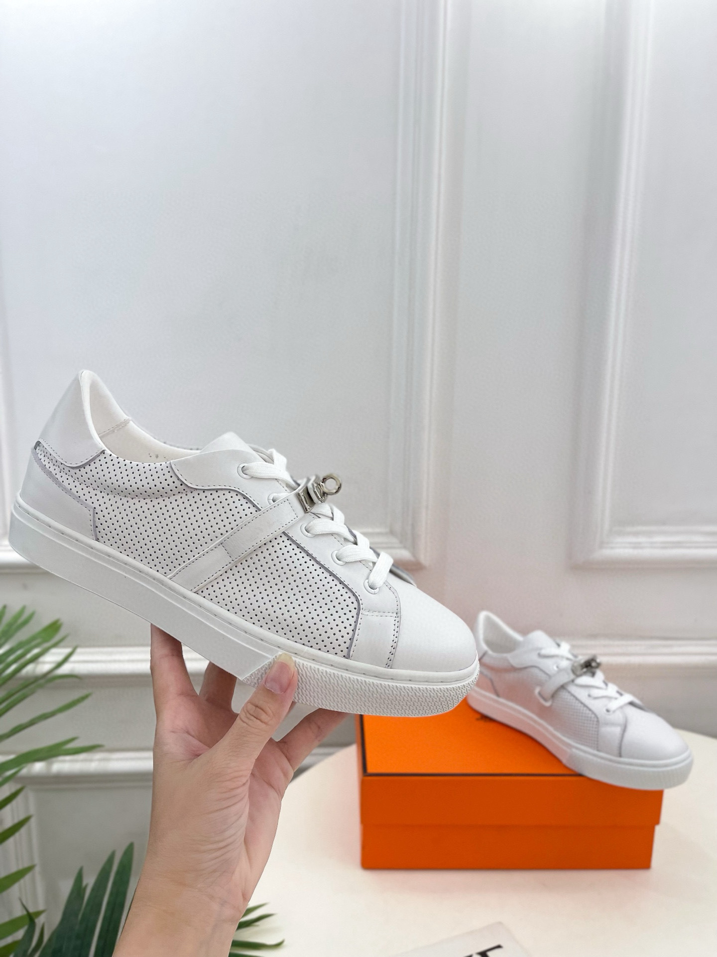 Shoe Hermès shoe — 1638b4b0 angle 1
