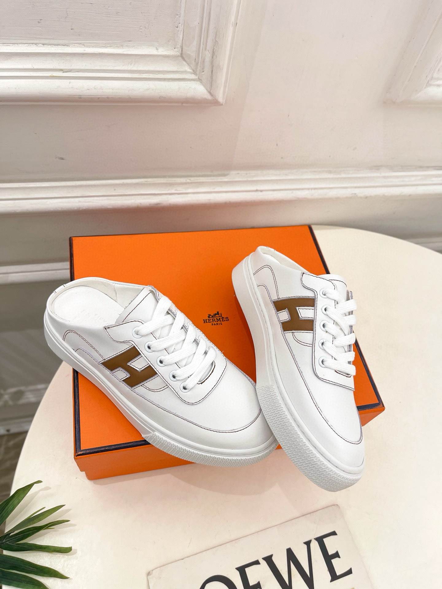 Shoe Hermès shoe — 873c8842 angle 1