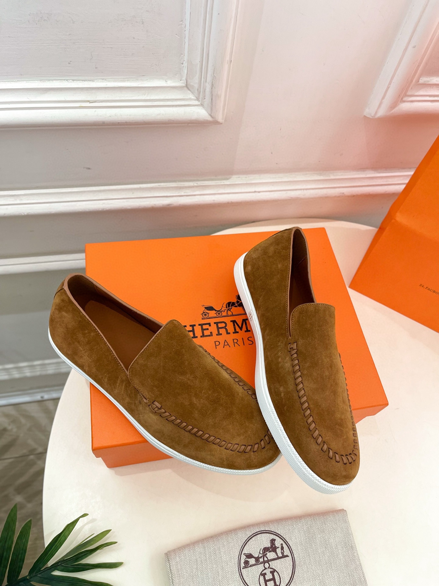 Shoe Hermès shoe — f5dbdce0 angle 1