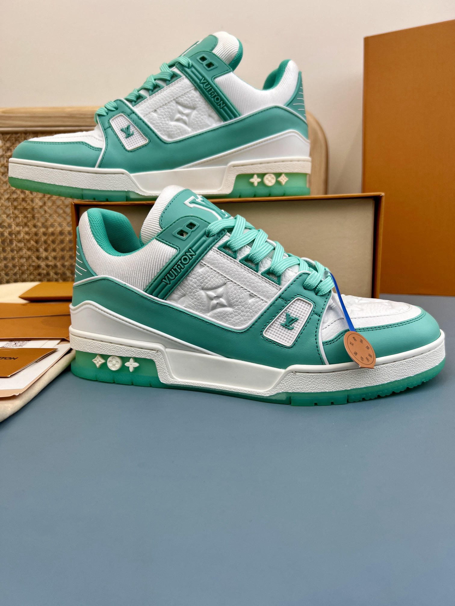 Shoe Louis Vuitton Shoes — 04498f38