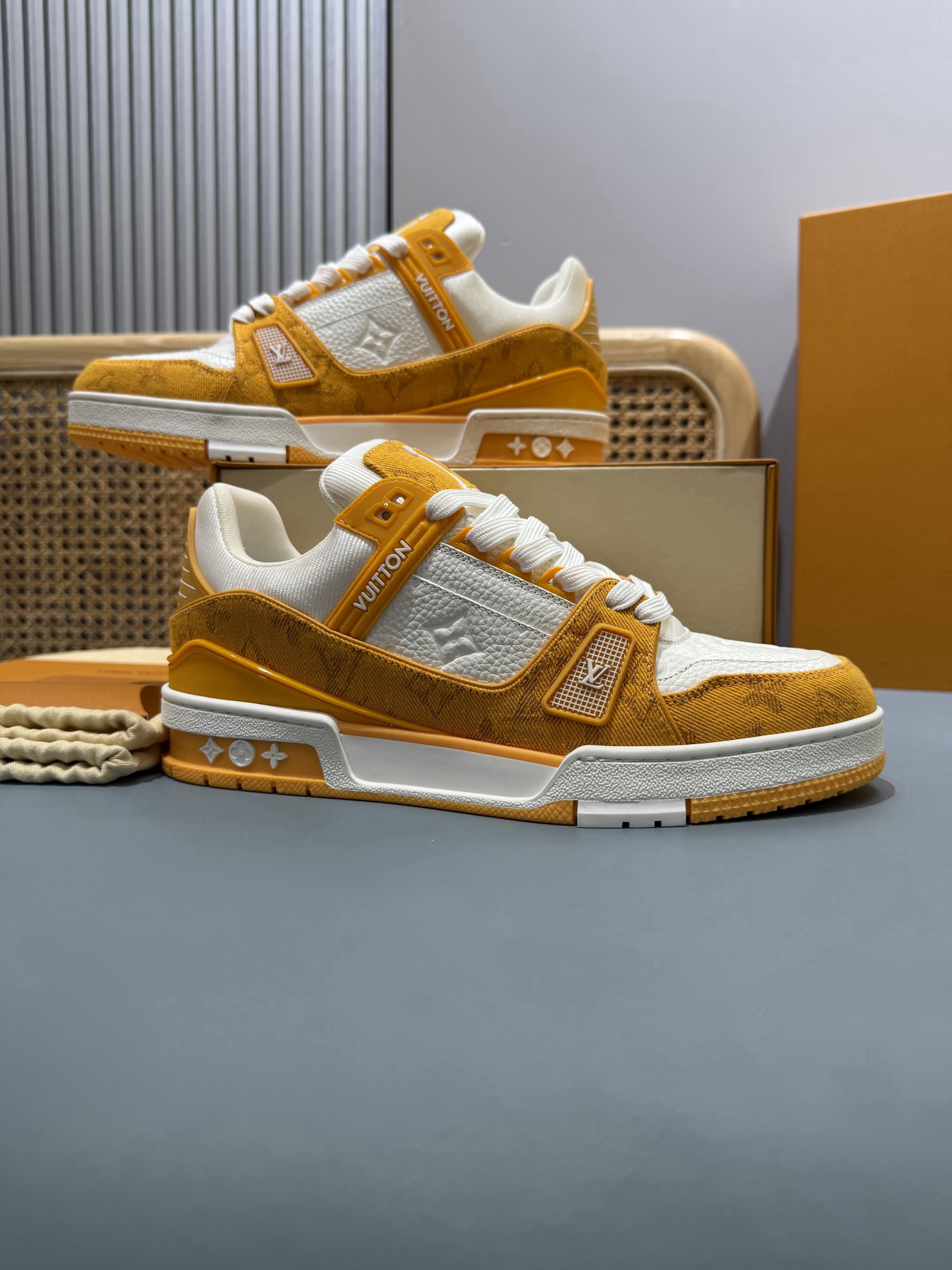 Shoe Louis Vuitton Shoes — 4c02131f angle 1