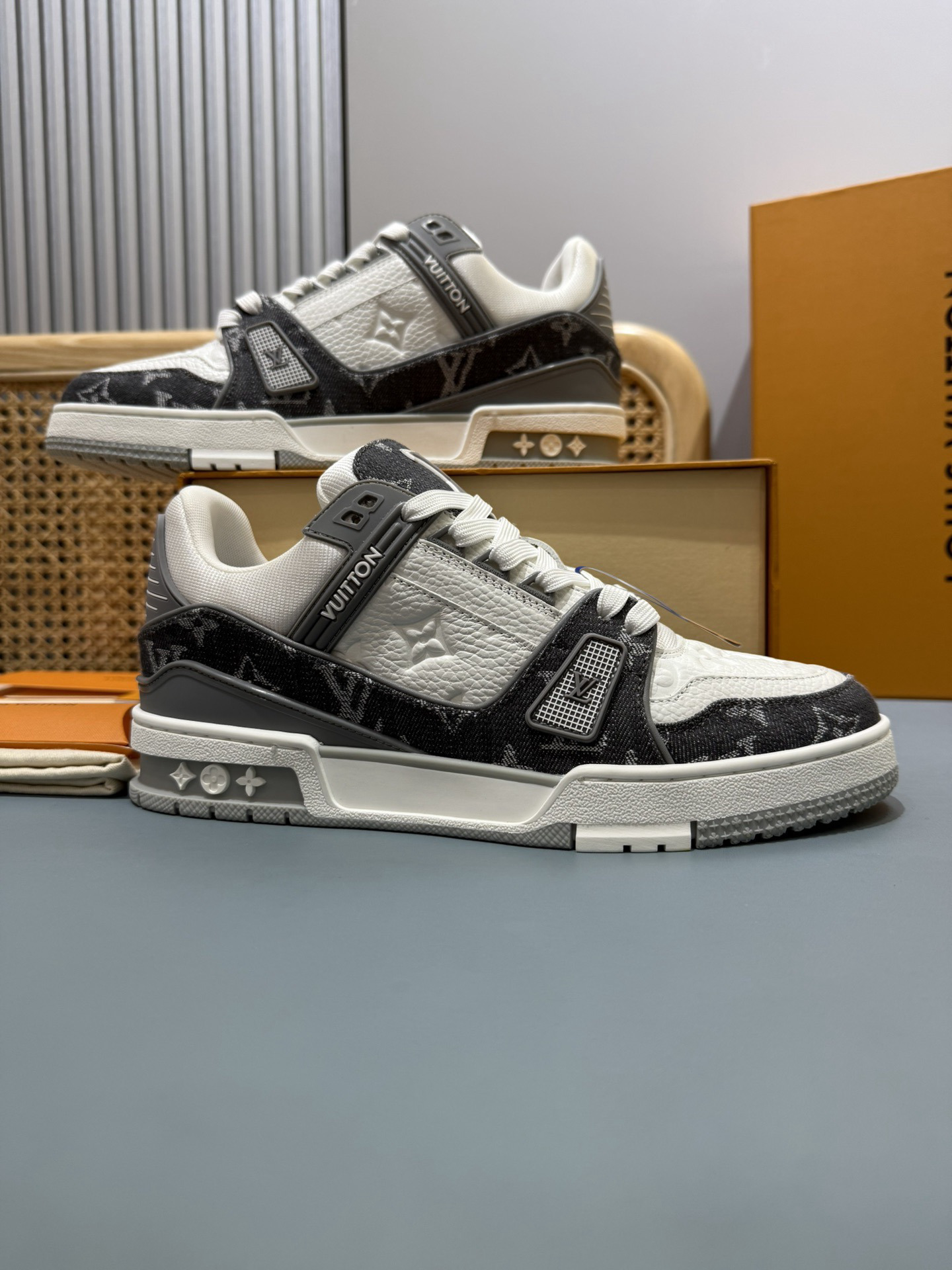Shoe Louis Vuitton Shoes — 4c5df644