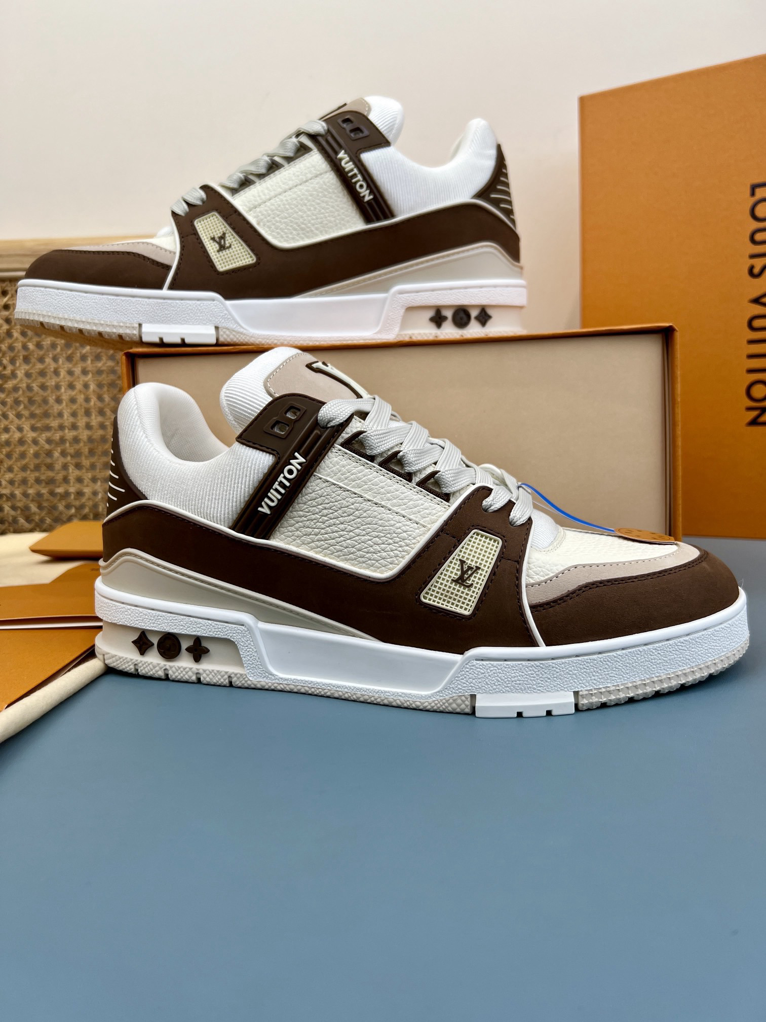Shoe Louis Vuitton Shoes — 7d1b6d1e angle 1