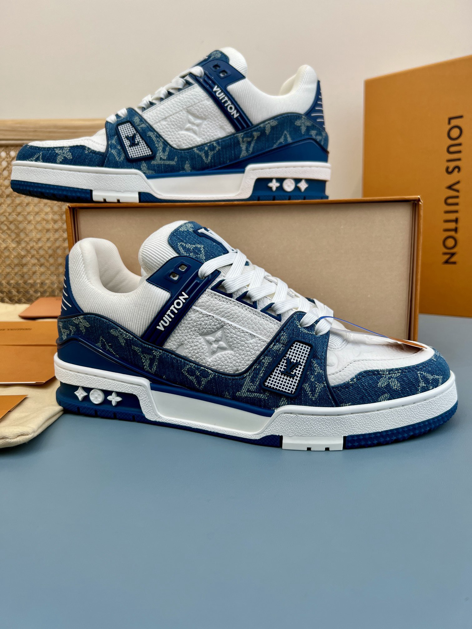Shoe Louis Vuitton Shoes — 8f20faf0