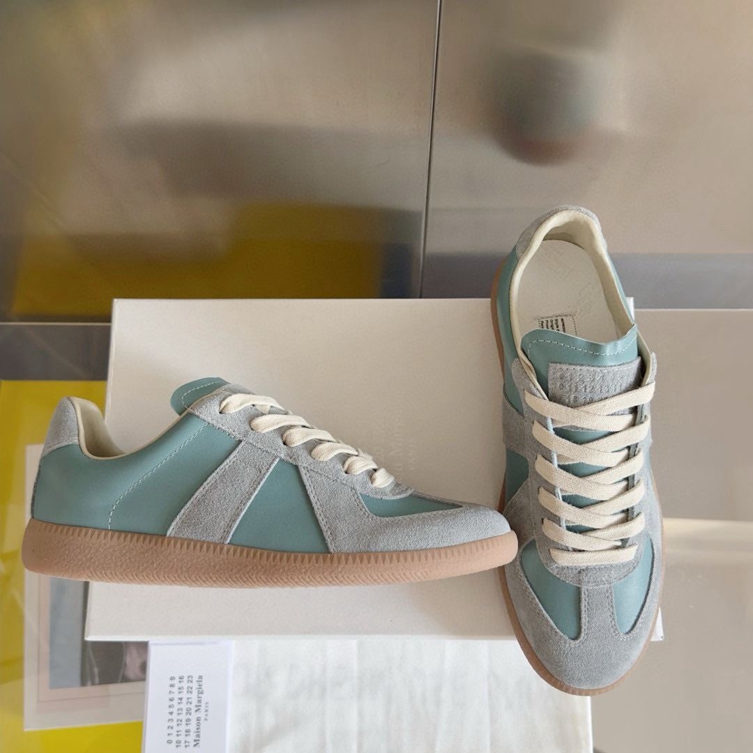 Shoe Maison Margiela Shoes — 07ebdcce angle 1