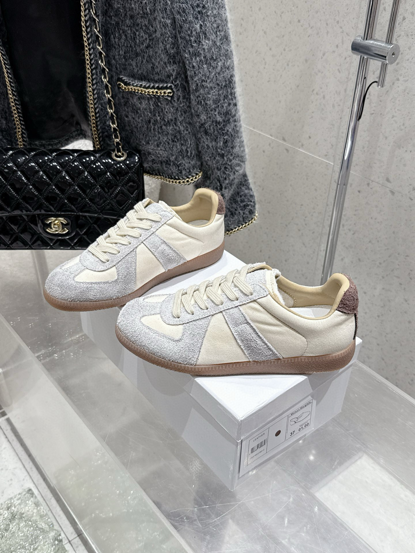 Shoe Maison Margiela Shoes — 66434482 angle 1