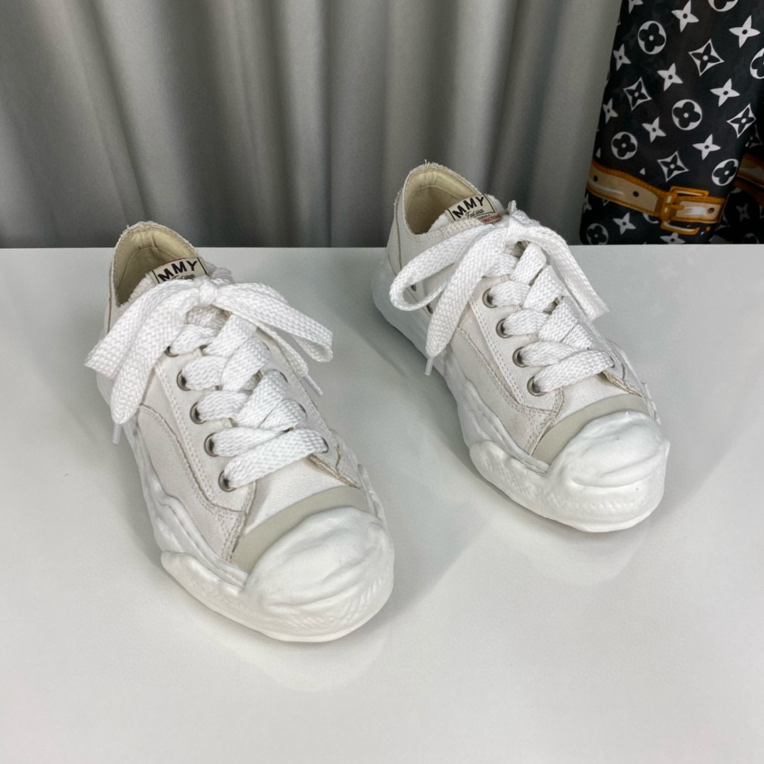Shoe Maison MIHARA — 2763046f angle 1