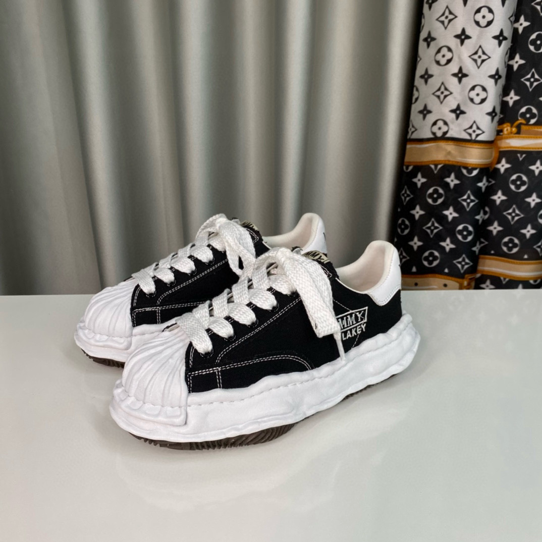 Shoe Maison MIHARA — 4bda8878 angle 1