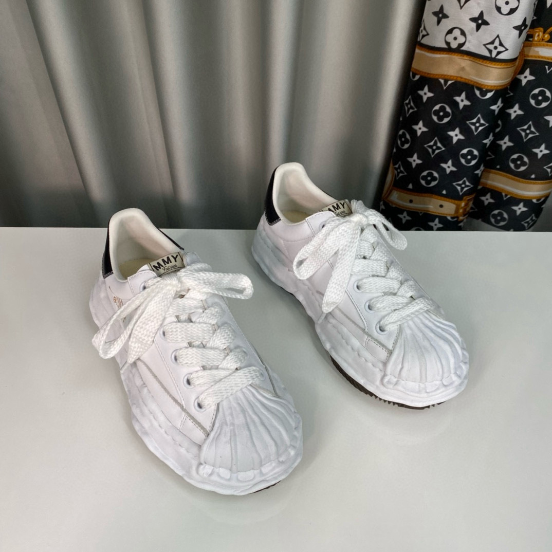 Shoe Maison MIHARA — 64e7f9e0 angle 1