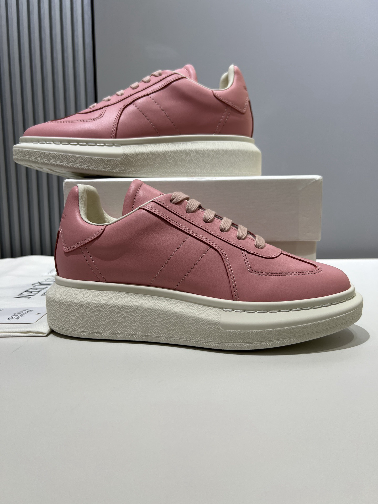 Shoe McQueen shoe — 1797deca
