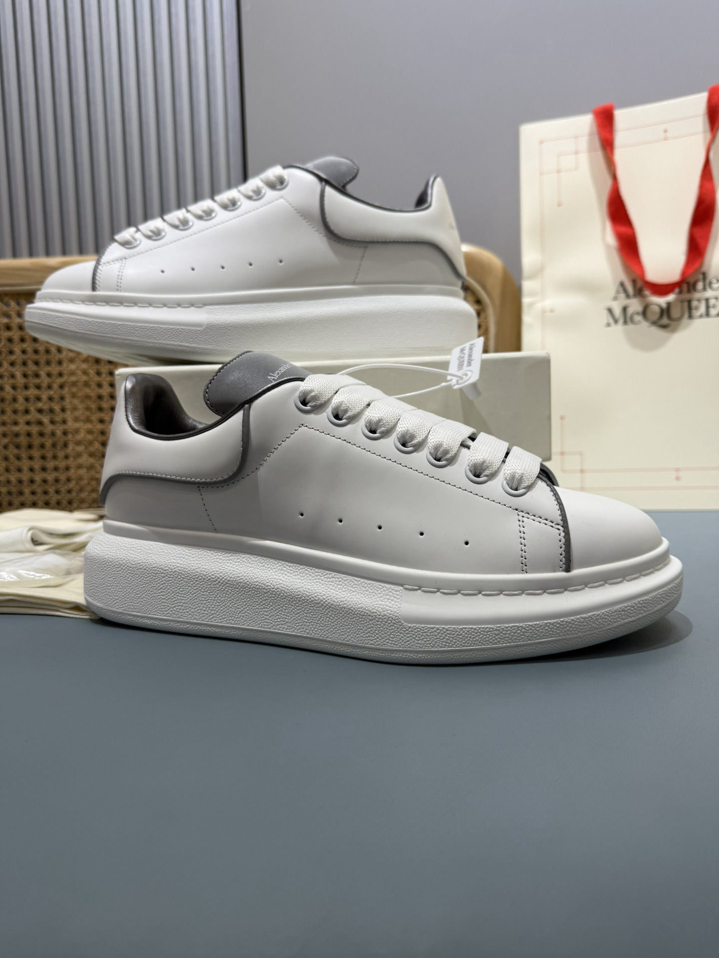 Shoe McQueen shoe — 511b8960