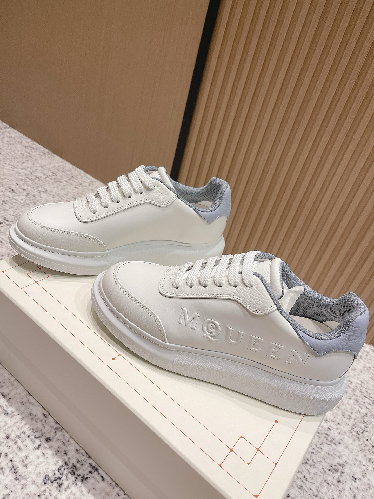 Shoe McQueen shoe — 8413143b angle 1